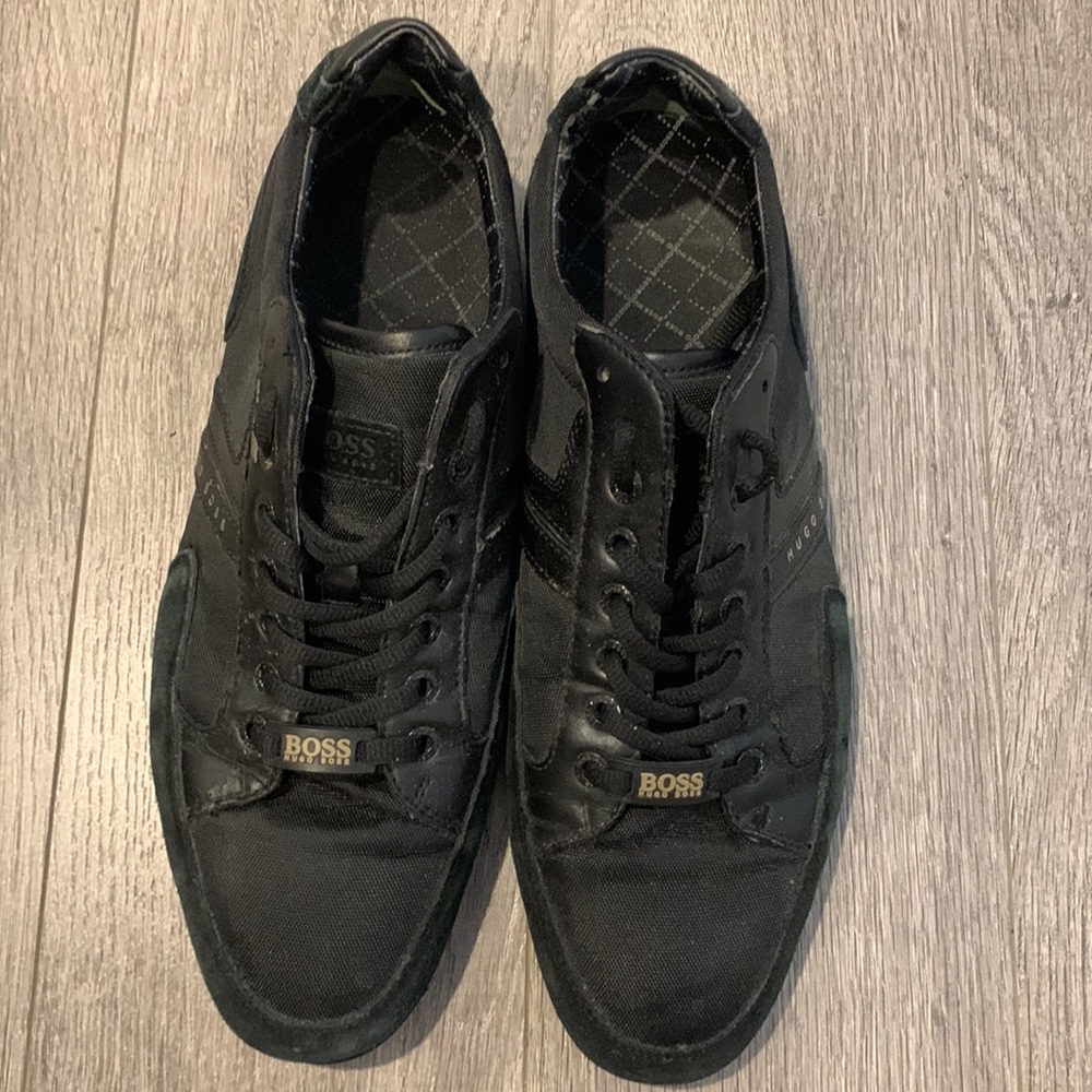 Hugo Boss Sneakers sz 43